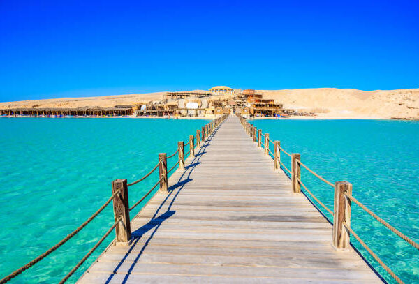 ISLAND PARADISE: Snorkel, Fish & Fun in the Sun!