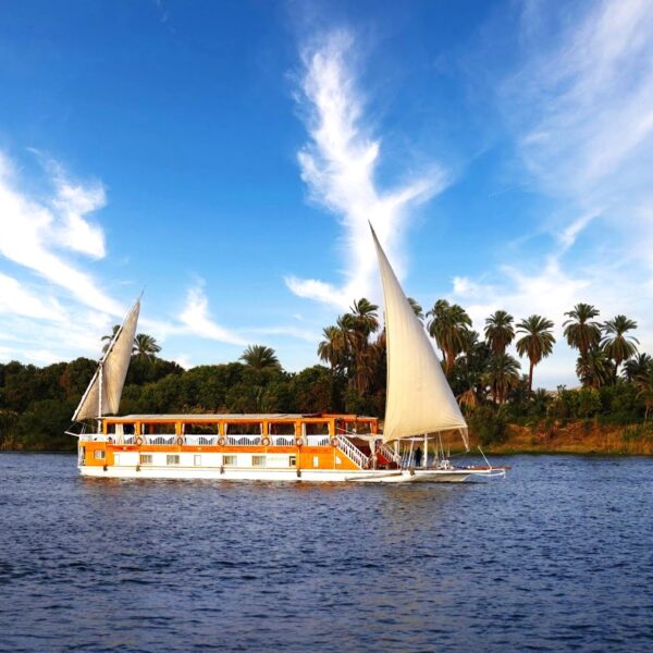 Dahabiya Program, Luxor / Aswan (4 days /3 nights)