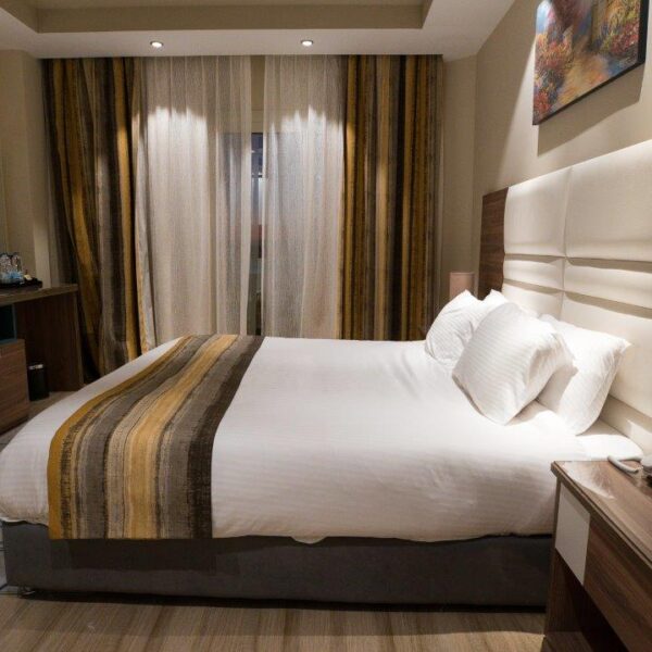 Golden Jewel Hotel