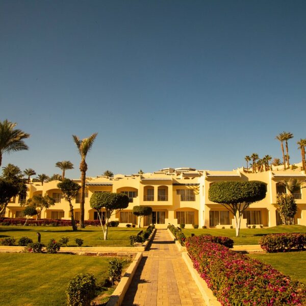 Grand Oasis Resort