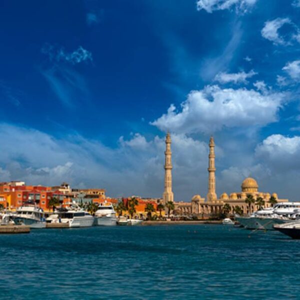 Over day from hurghada to Cairo